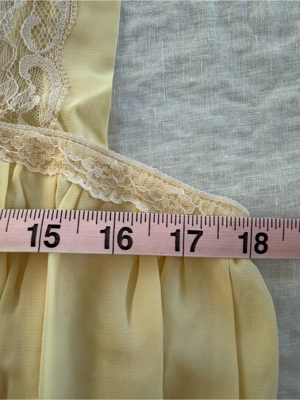 RUMORED “KEEPSAKE” Blouse, In Custard Yellow, Size Medium, NWT - Picture 11 of 15
